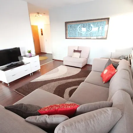 Comodo Apartments Helsinki East 아파트 헬싱키