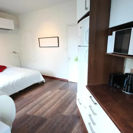 아파트 Comodo Apartments Helsinki East