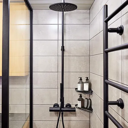 Design District Gem, Private Sauna Apartamento Helsinki